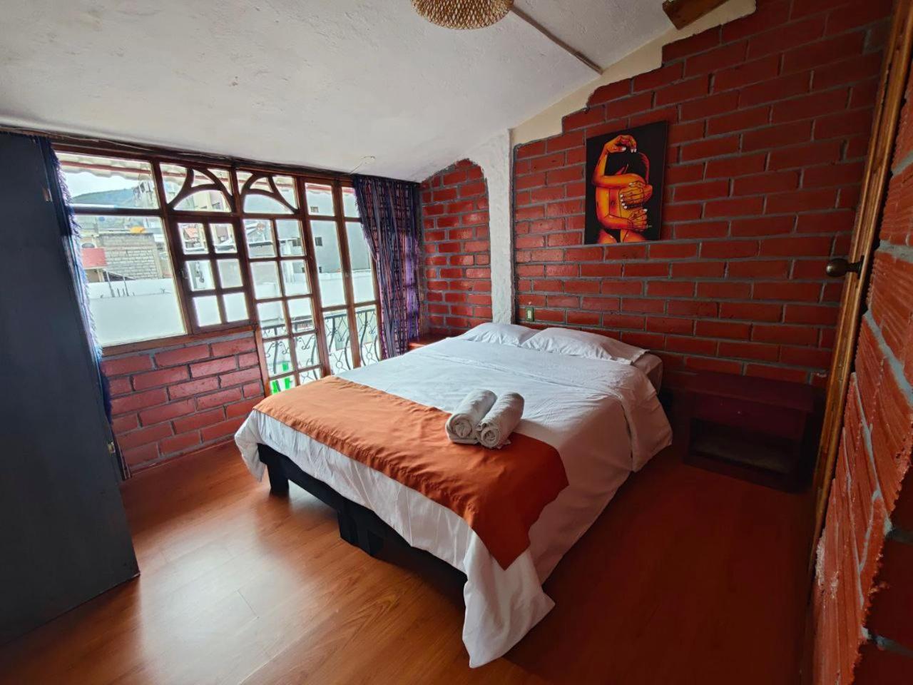 Garden House Hostal 바뇨스 외부 사진