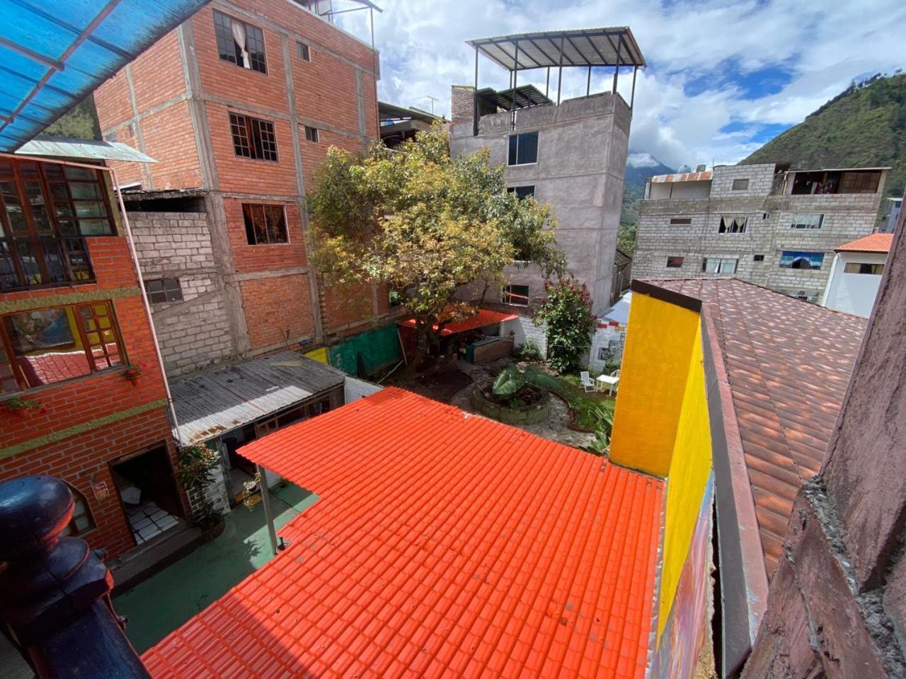 Garden House Hostal 바뇨스 외부 사진